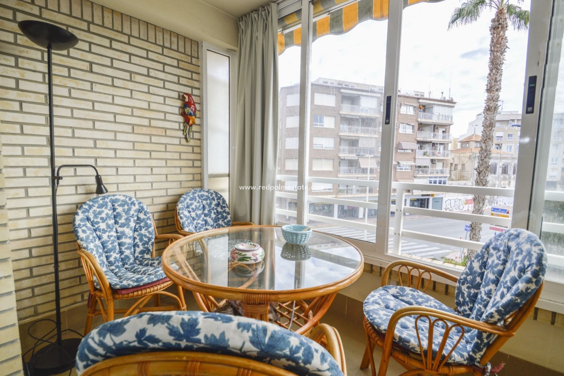 Resale - Apartment -
Torrevieja