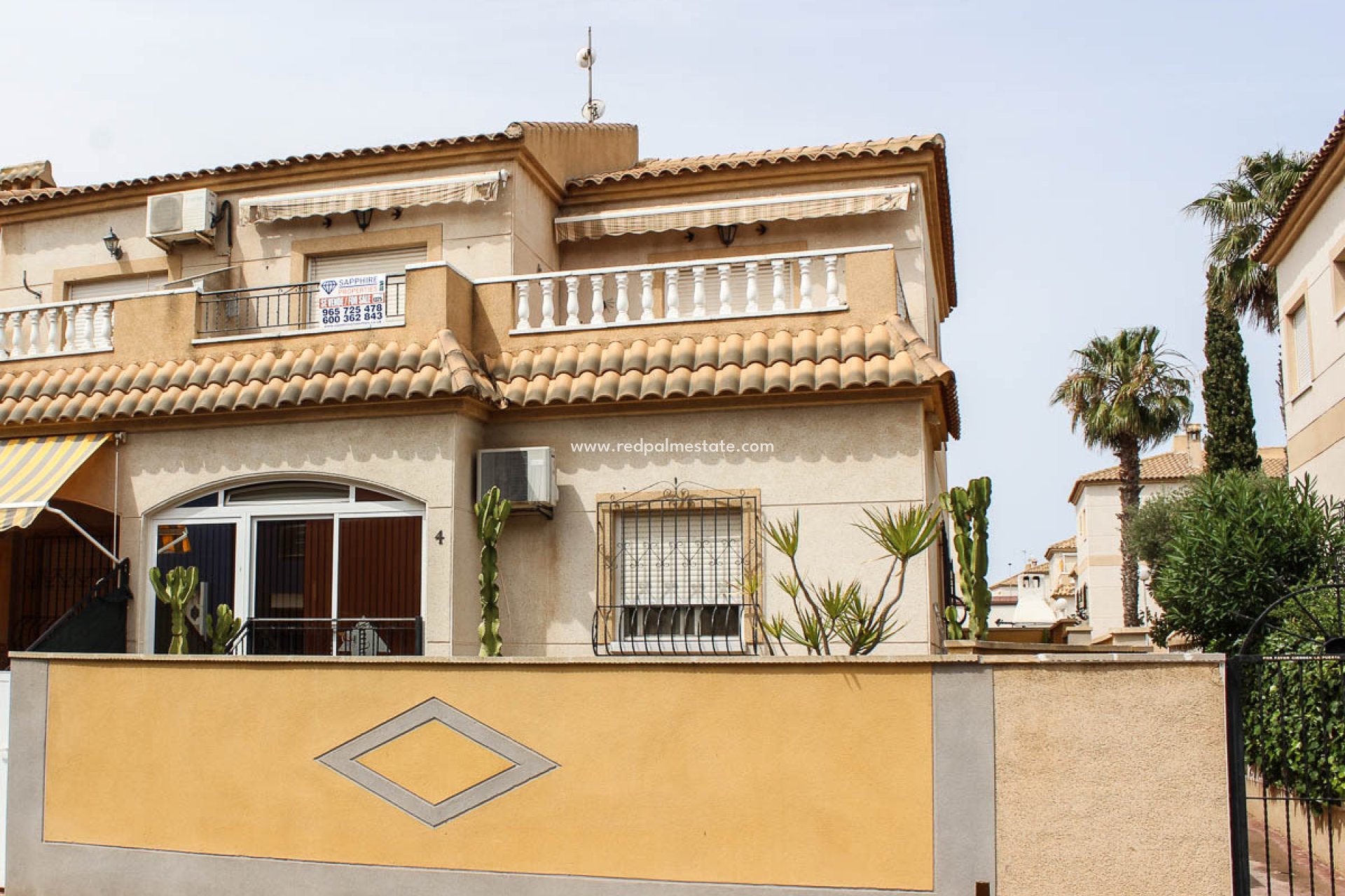 Resale - Apartment -
Torrevieja