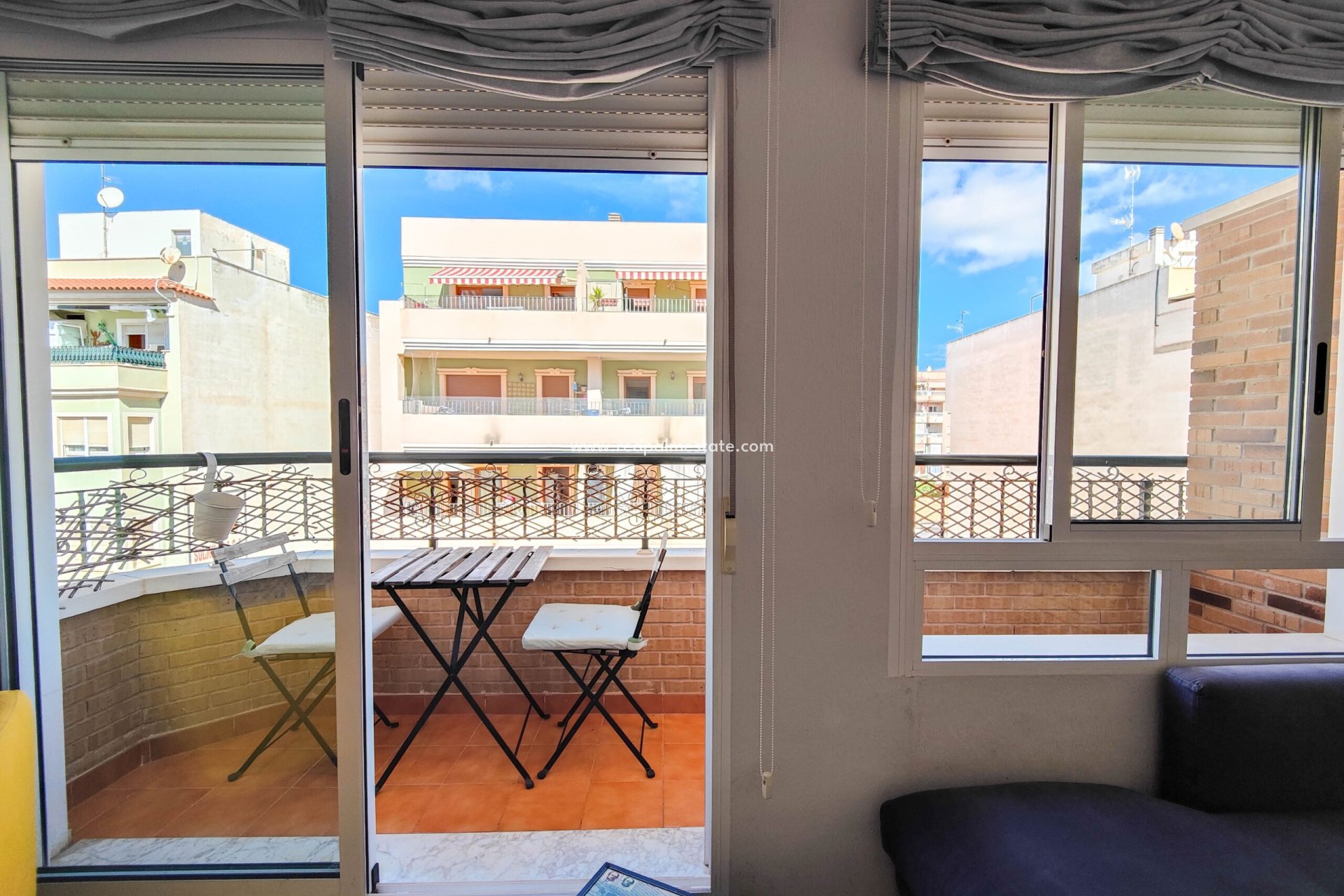 Resale - Apartment -
Torrevieja