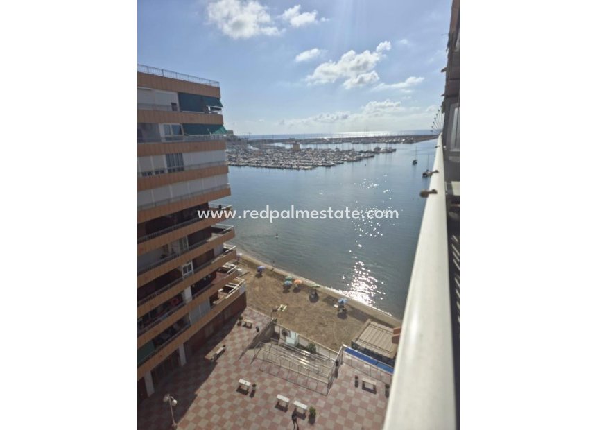 Resale - Apartment -
Torrevieja