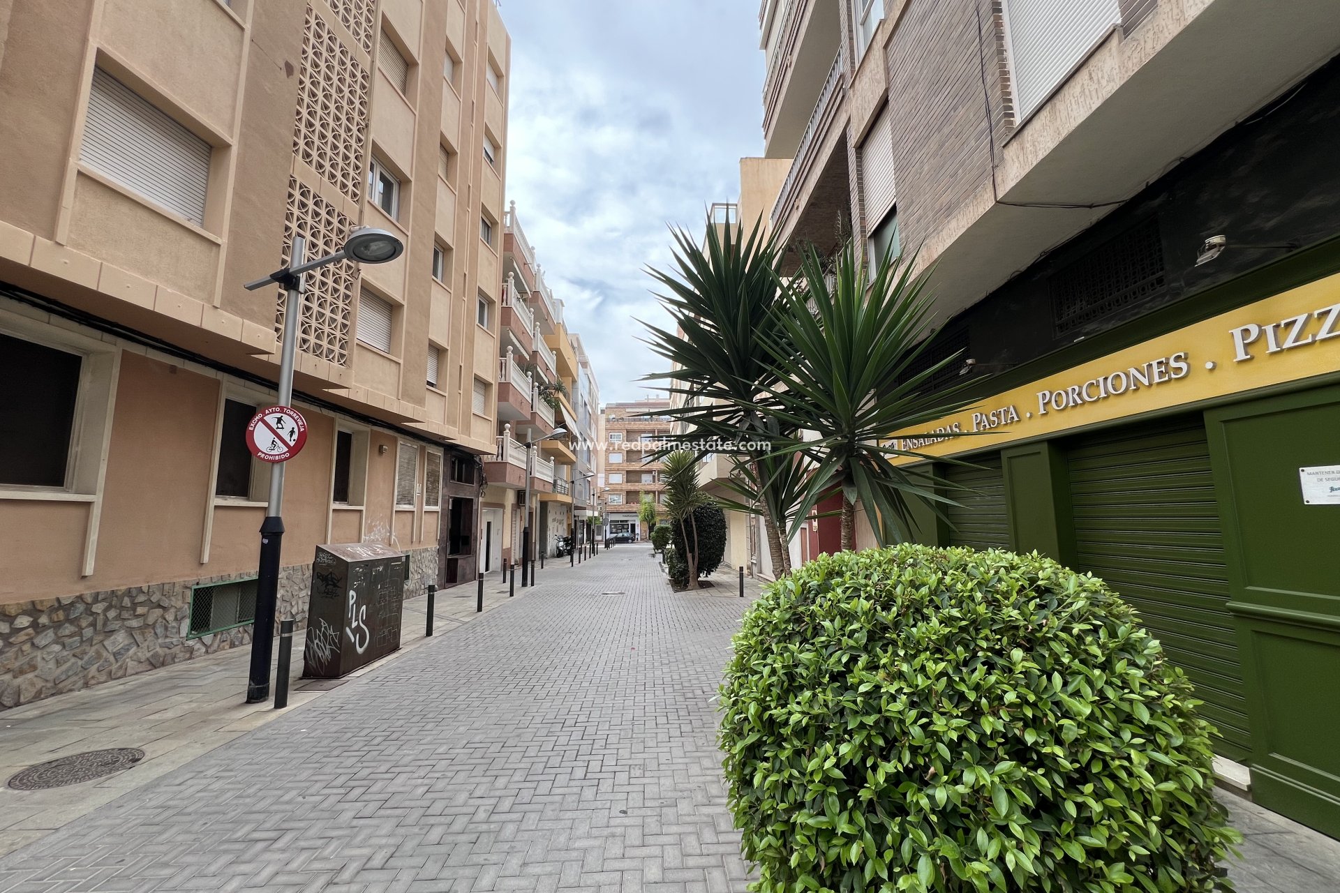 Resale - Apartment -
Torrevieja