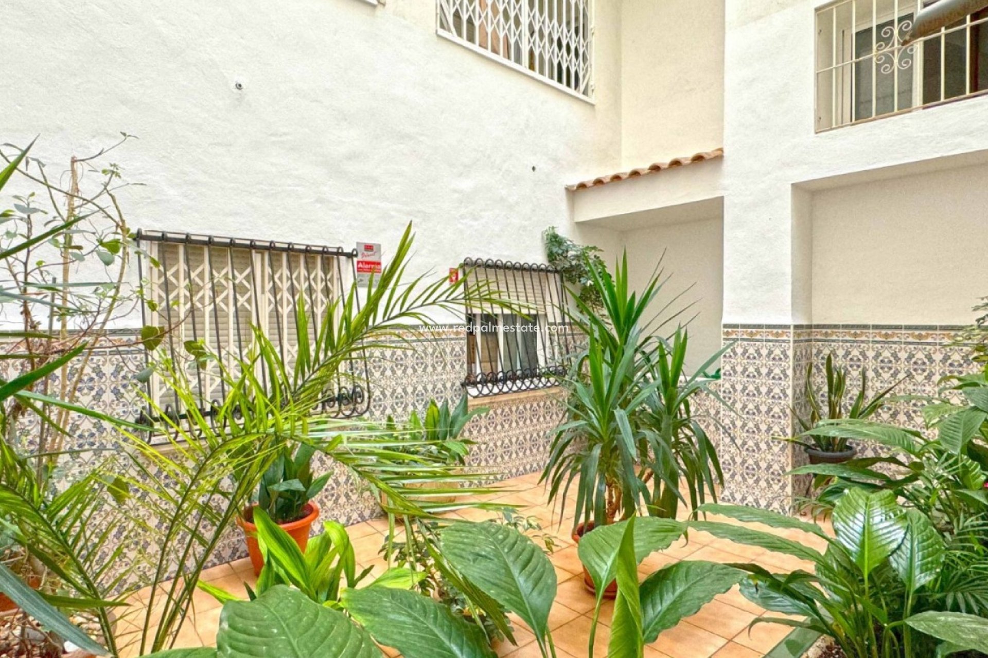 Resale - Apartment -
Torrevieja