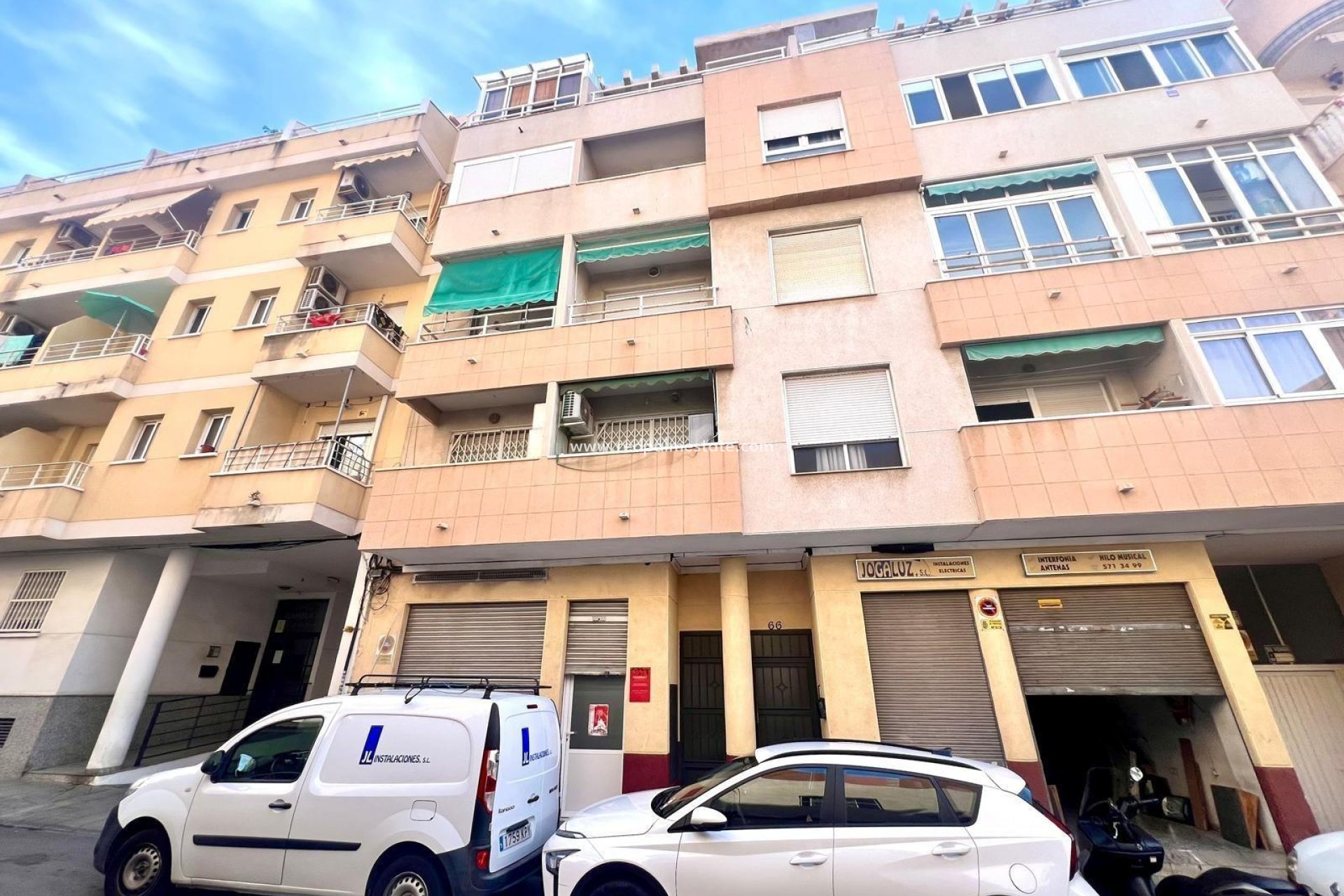 Resale - Apartment -
Torrevieja