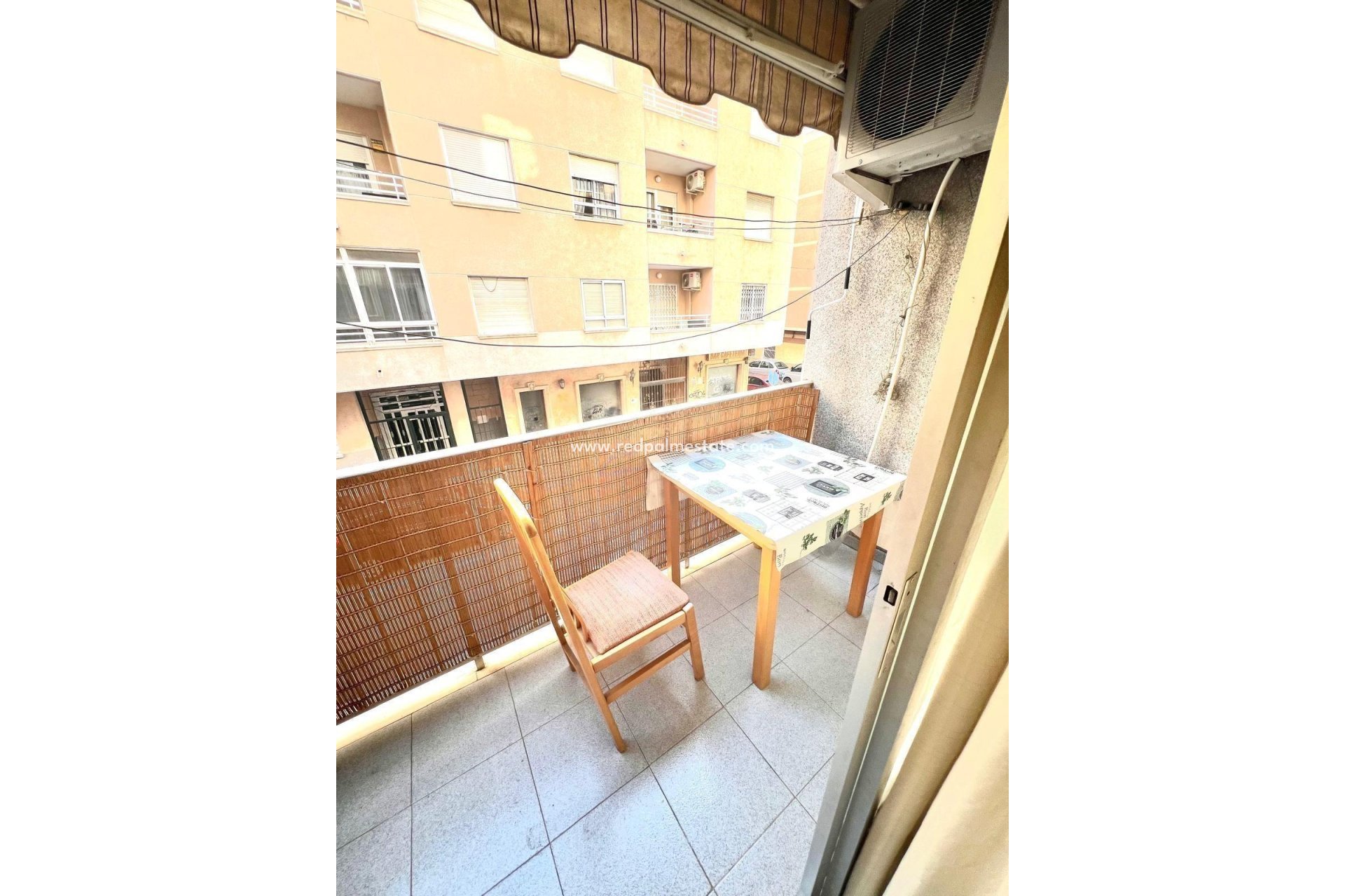 Resale - Apartment -
Torrevieja