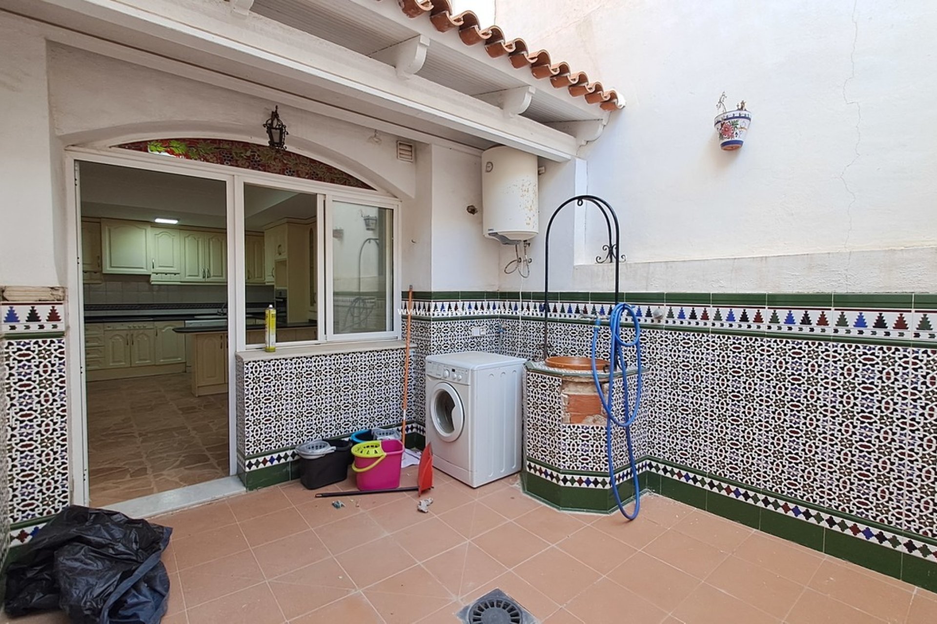 Resale - Apartment -
Torrevieja