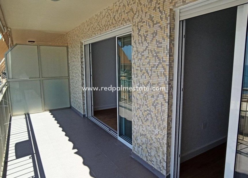 Resale - Apartment -
Torrevieja