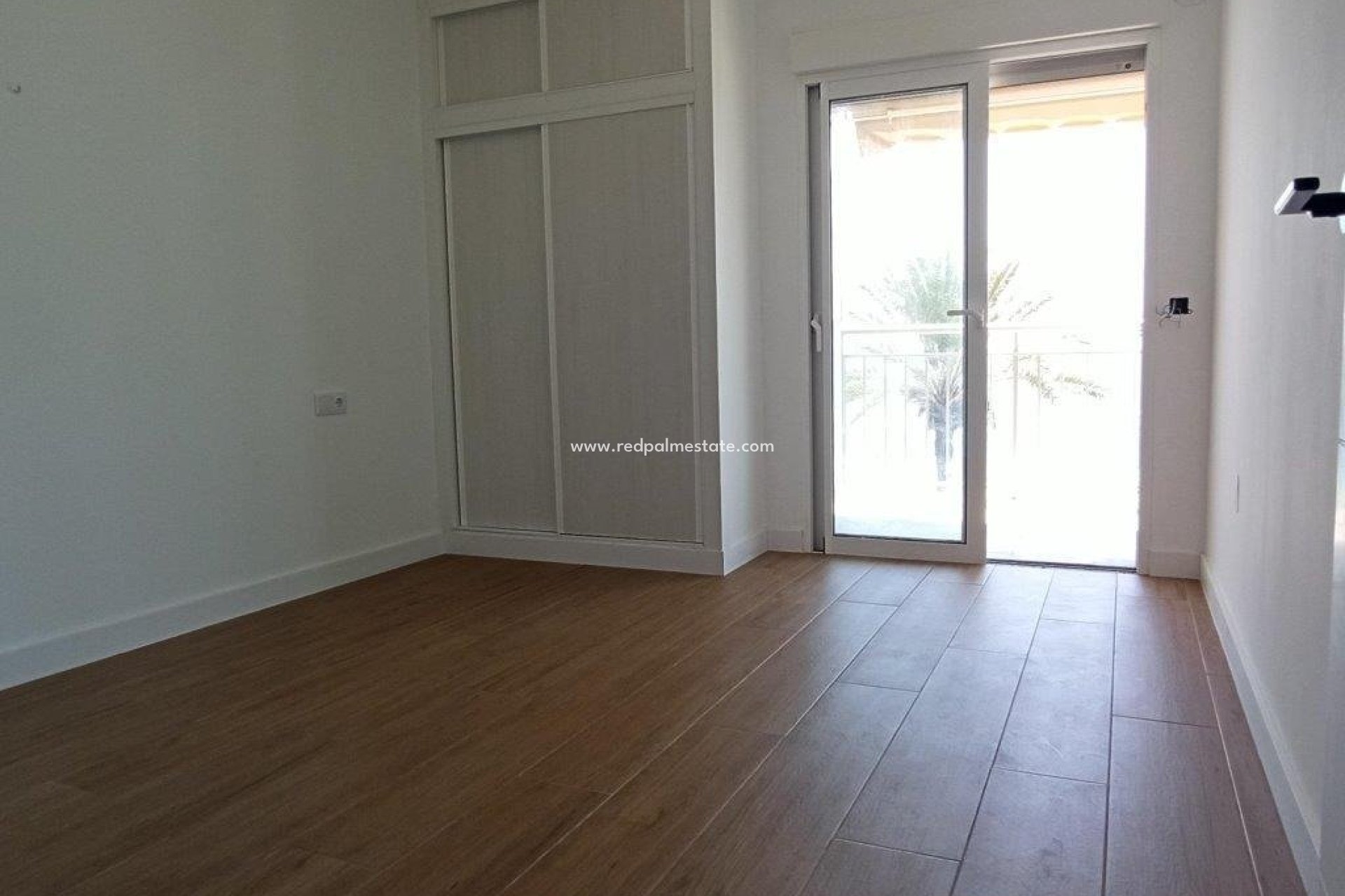 Resale - Apartment -
Torrevieja