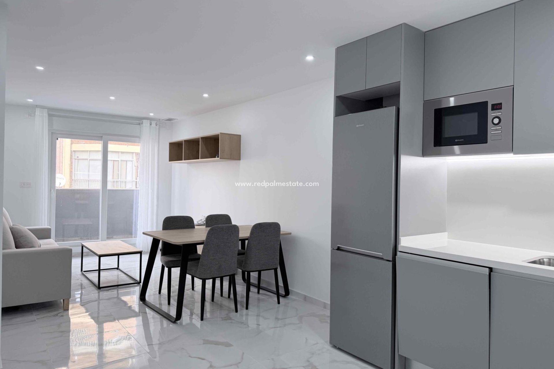 Resale - Apartment -
Torrevieja