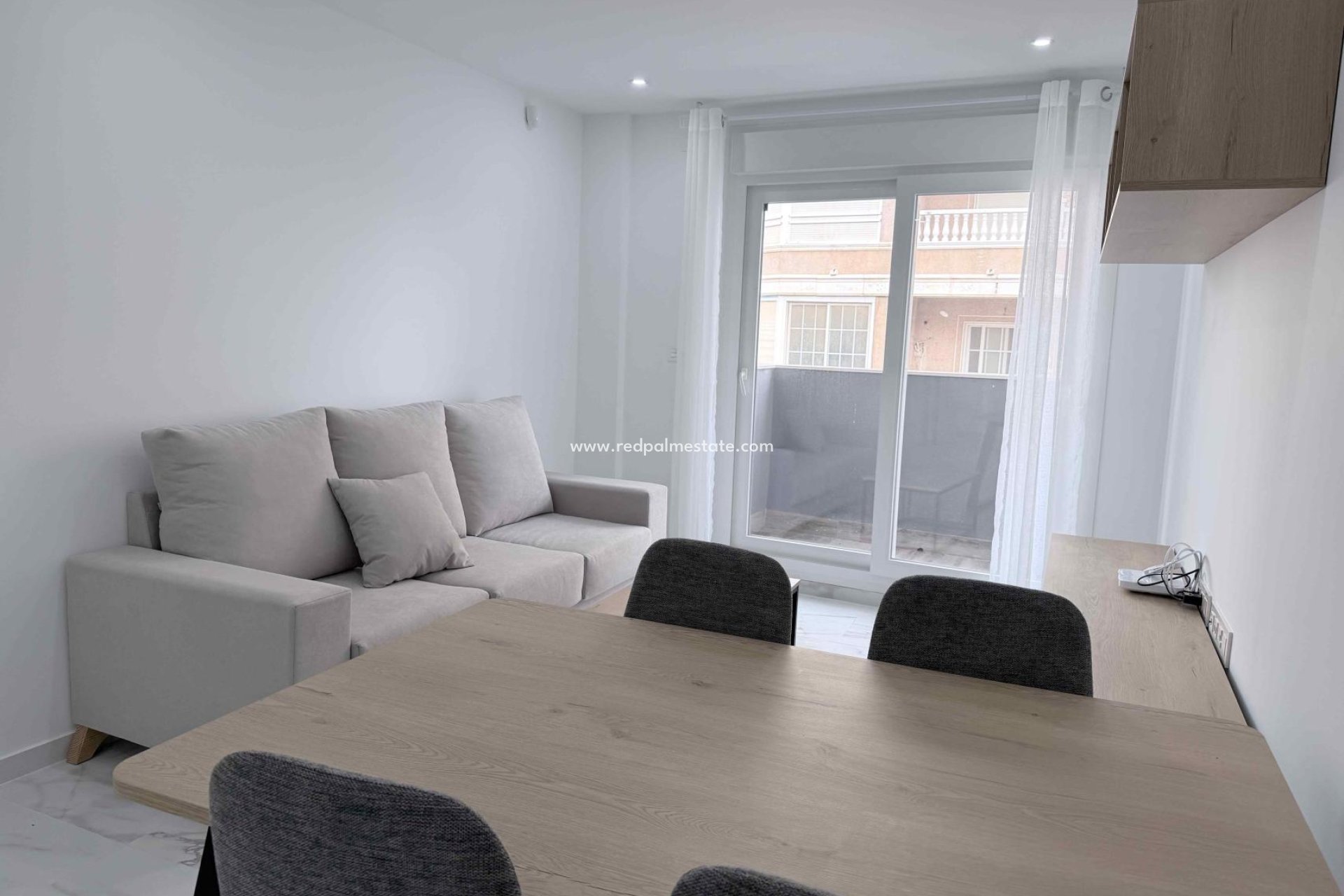 Resale - Apartment -
Torrevieja