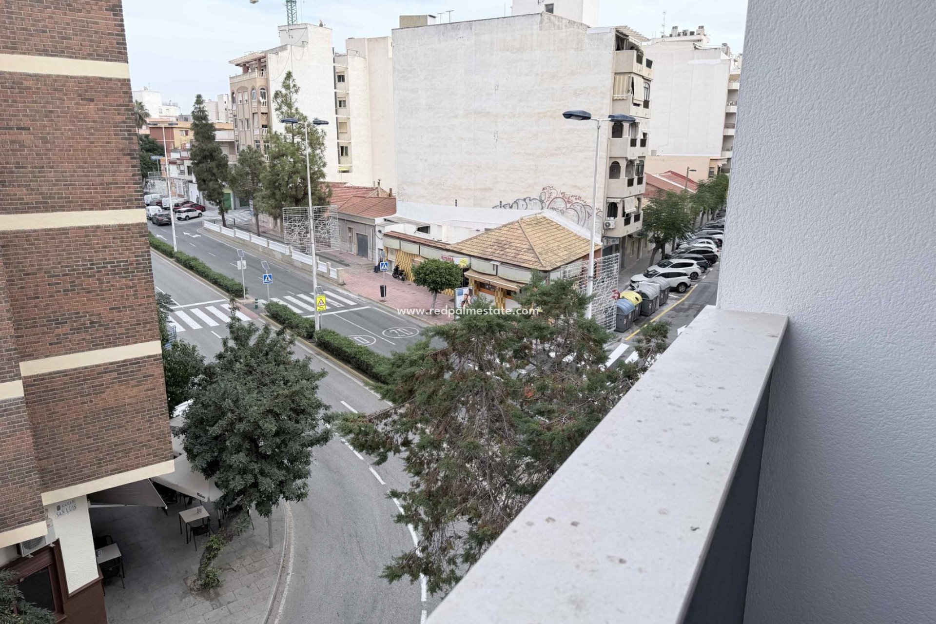 Resale - Apartment -
Torrevieja