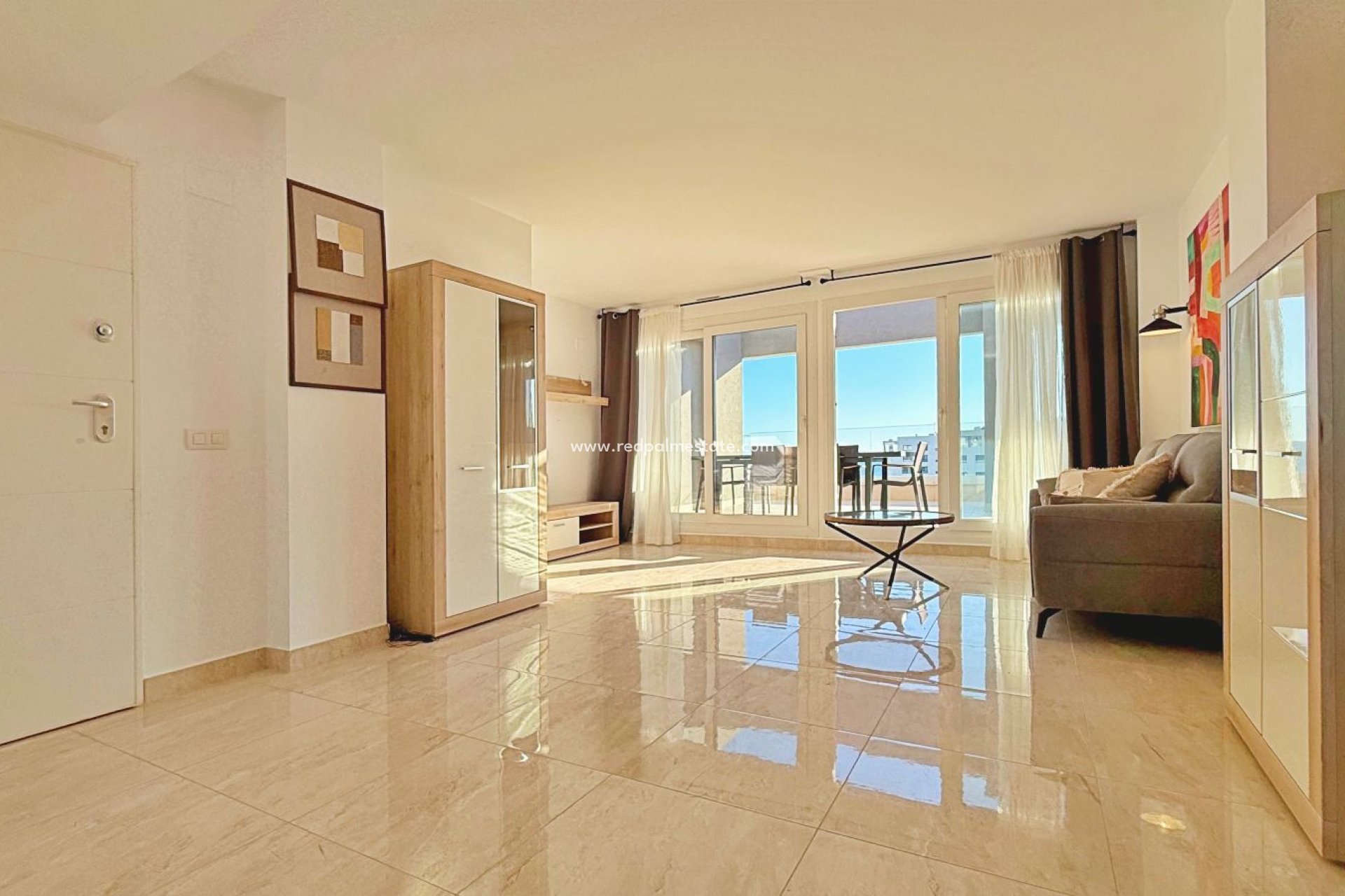 Resale - Apartment -
Torrevieja