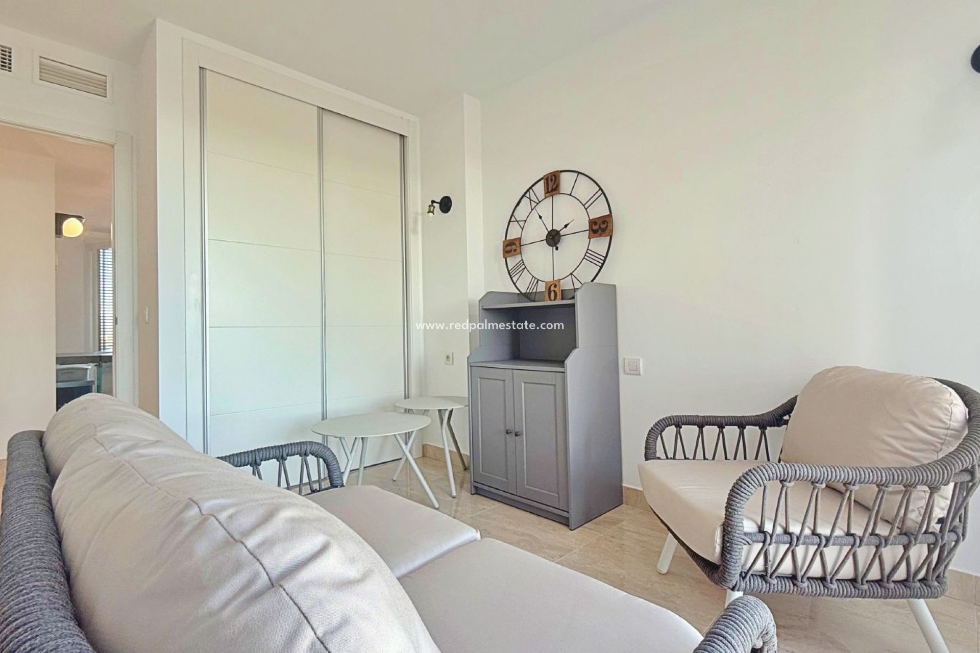 Resale - Apartment -
Torrevieja