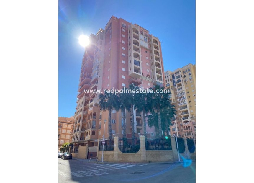 Resale - Apartment -
Torrevieja