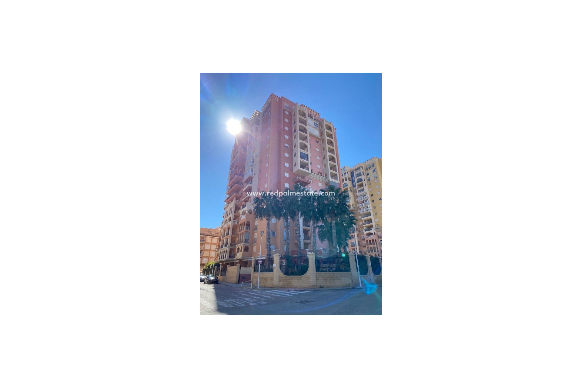 Resale - Apartment -
Torrevieja