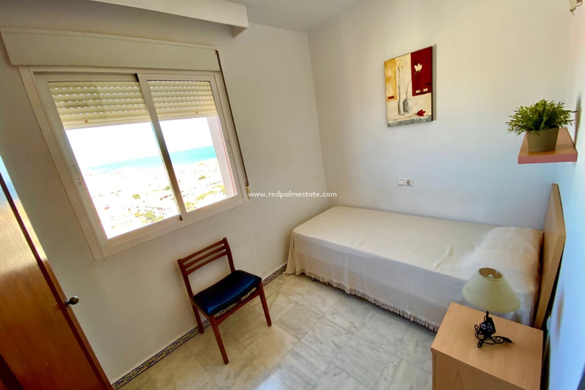 Resale - Apartment -
Torrevieja