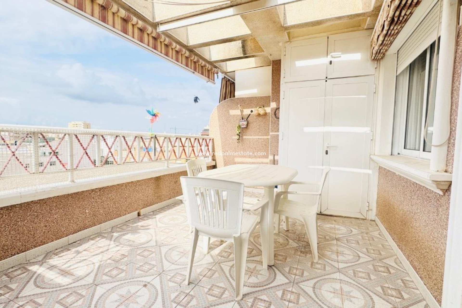 Resale - Apartment -
Torrevieja