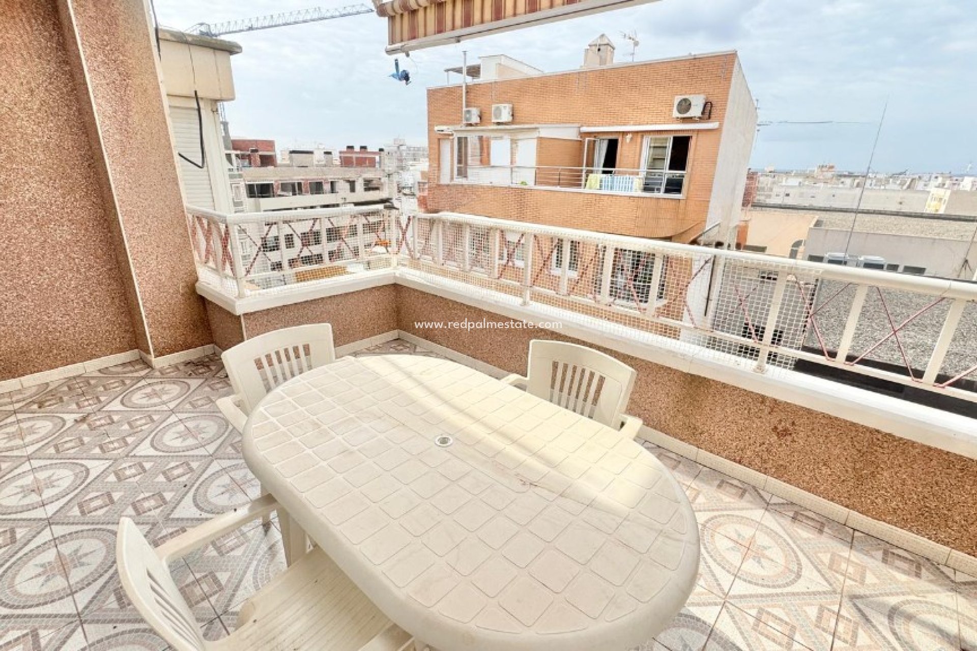 Resale - Apartment -
Torrevieja