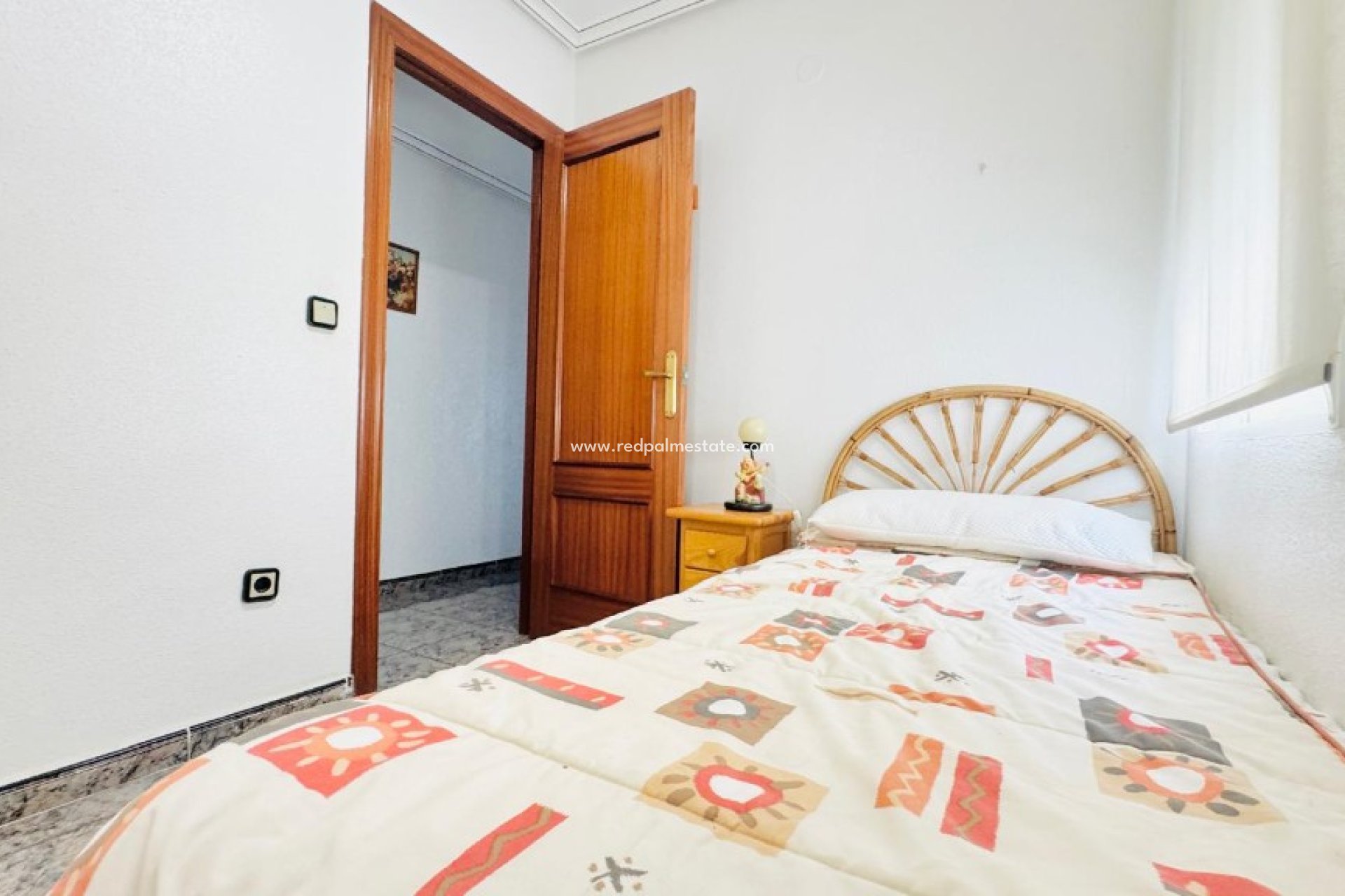 Resale - Apartment -
Torrevieja