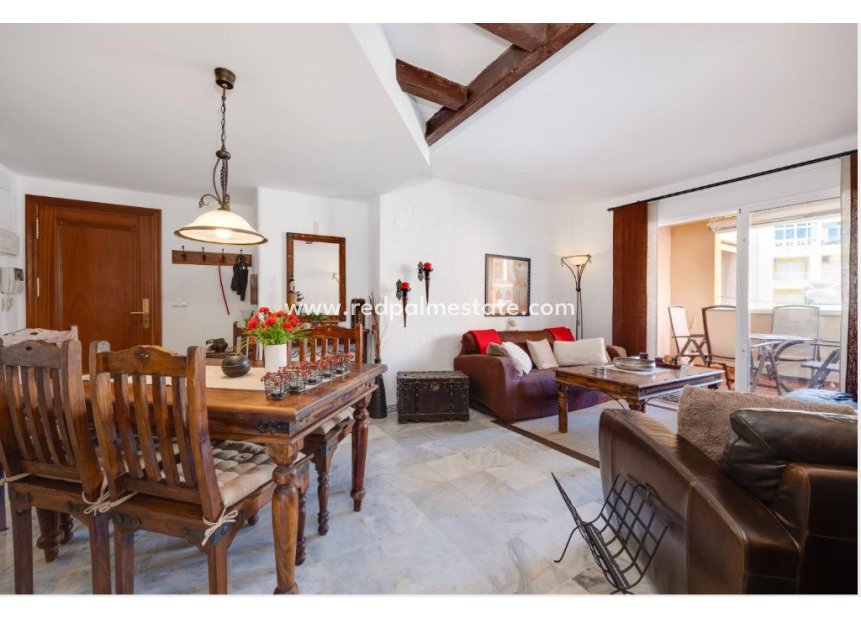 Resale - Apartment -
Torrevieja