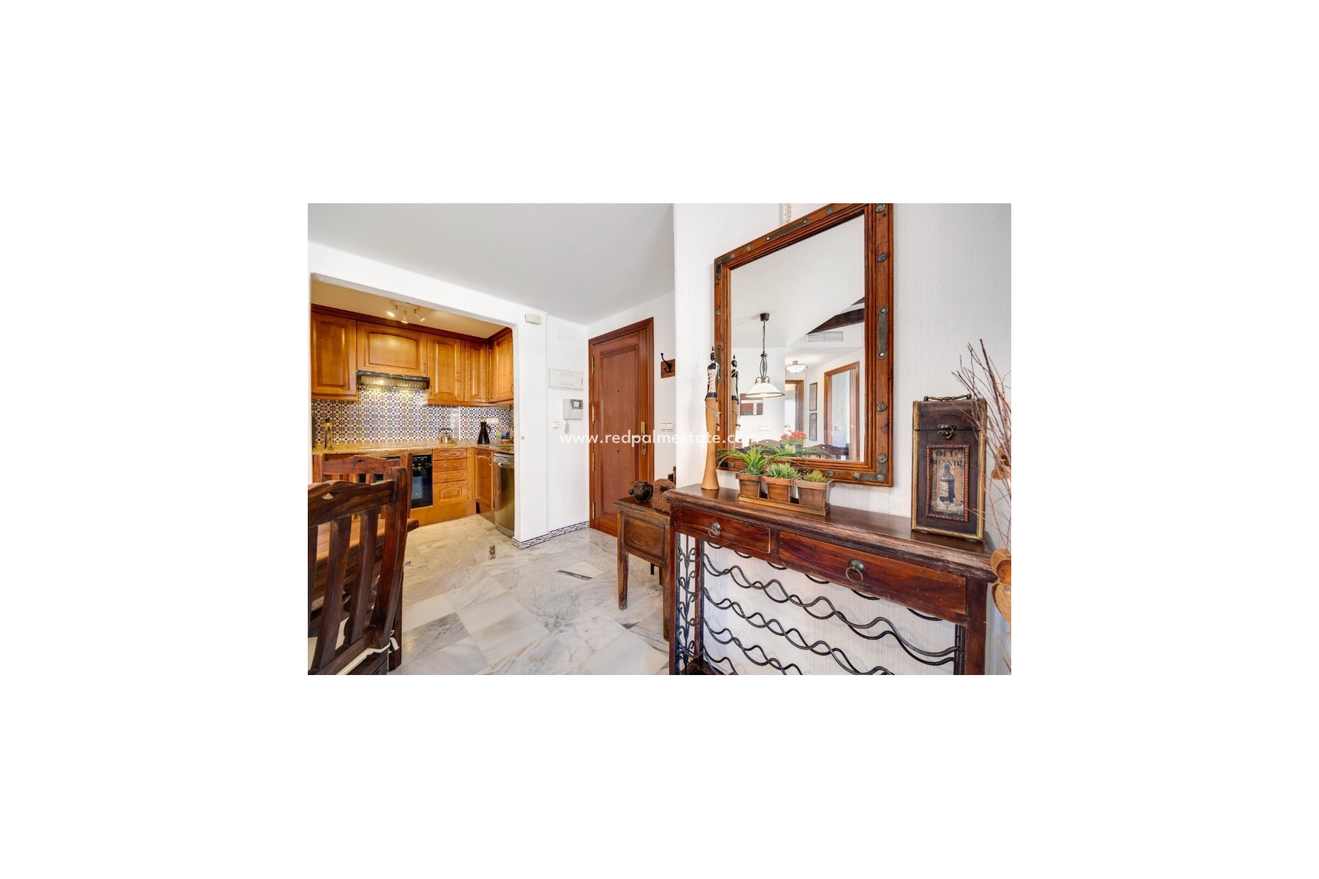 Resale - Apartment -
Torrevieja