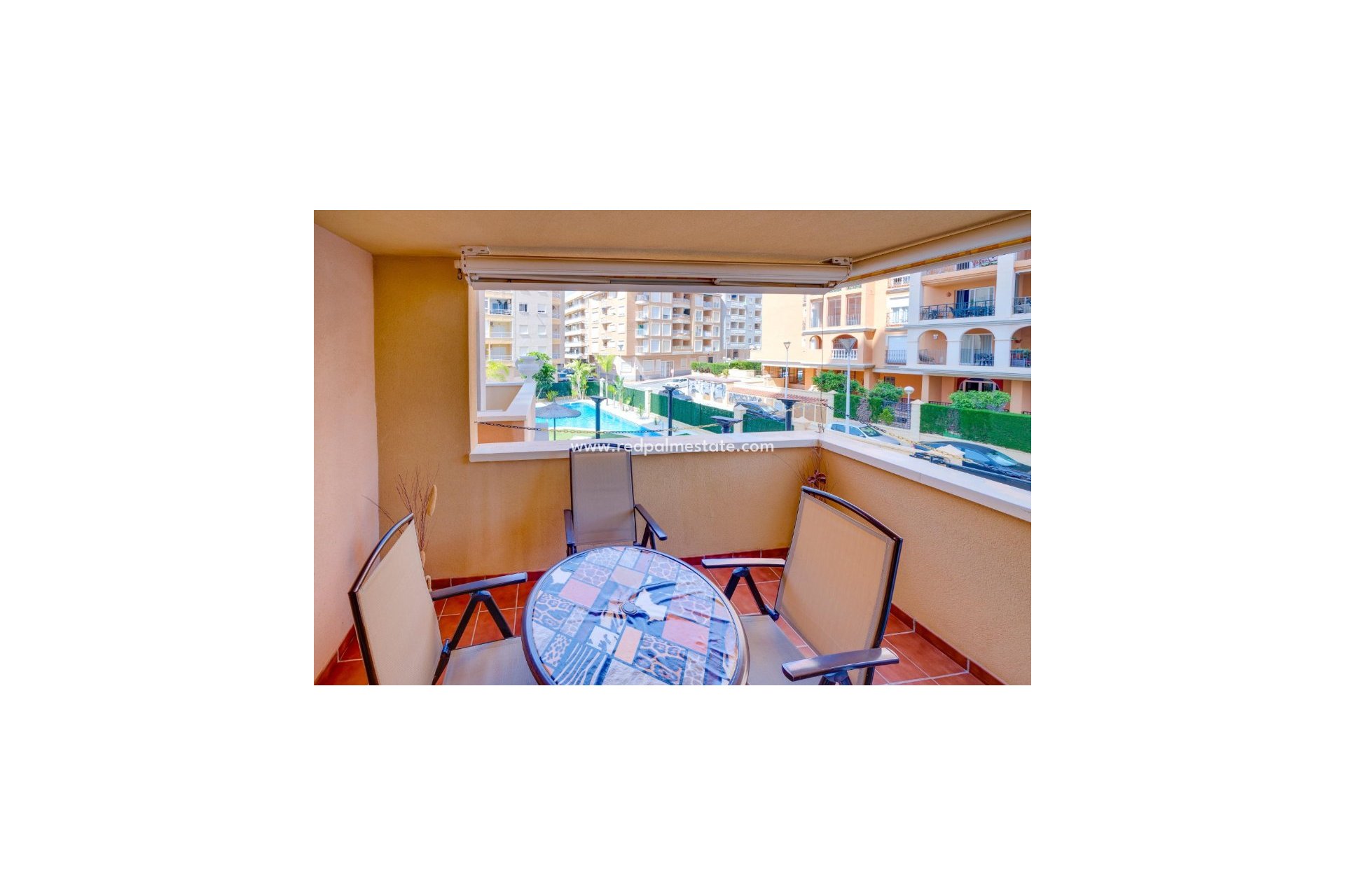 Resale - Apartment -
Torrevieja