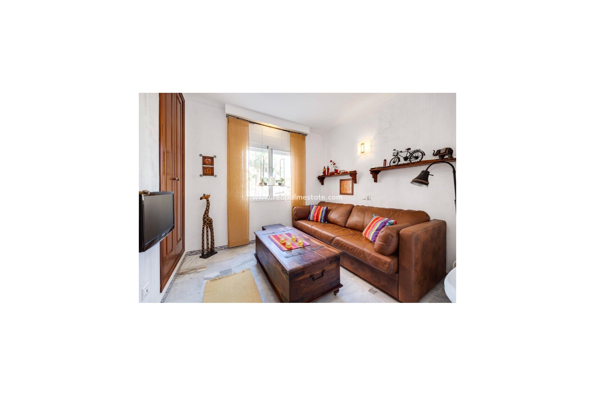 Resale - Apartment -
Torrevieja