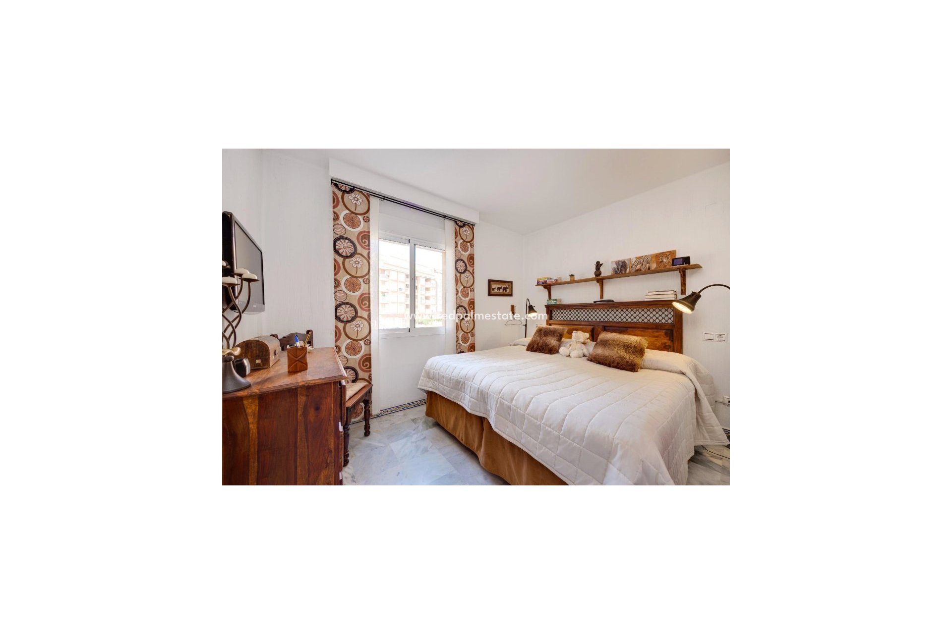 Resale - Apartment -
Torrevieja