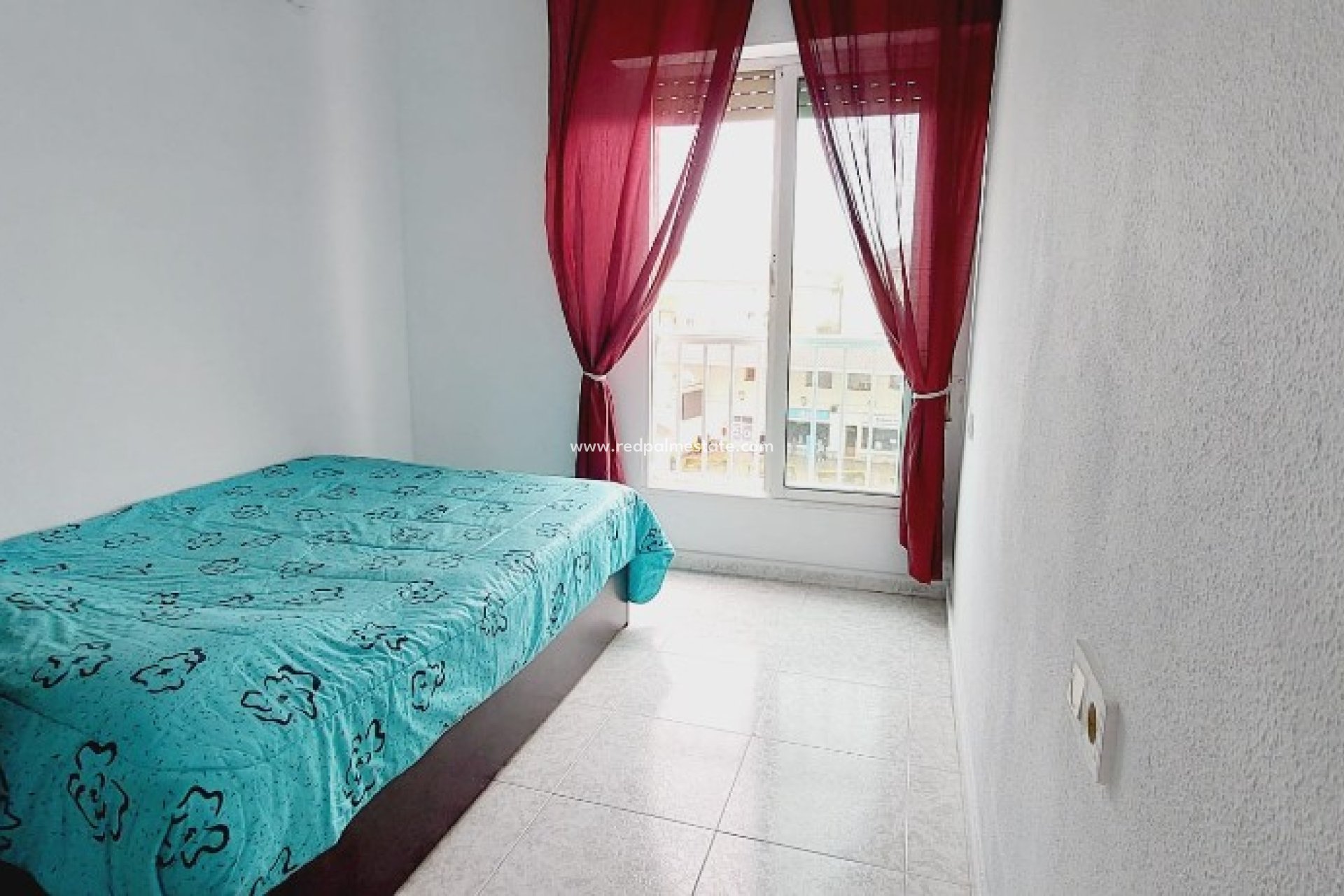 Resale - Apartment -
Torrevieja