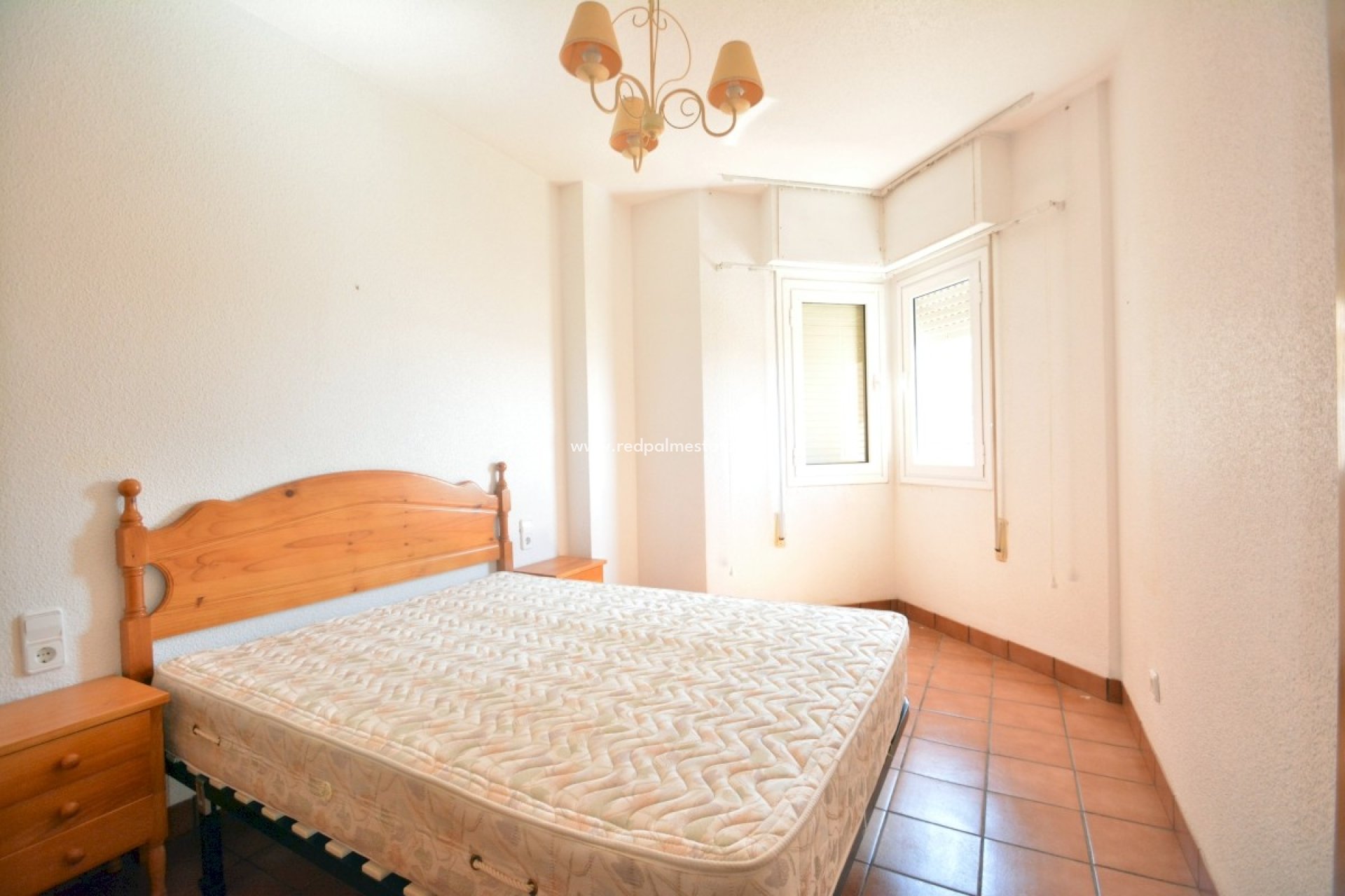 Resale - Apartment -
Torrevieja
