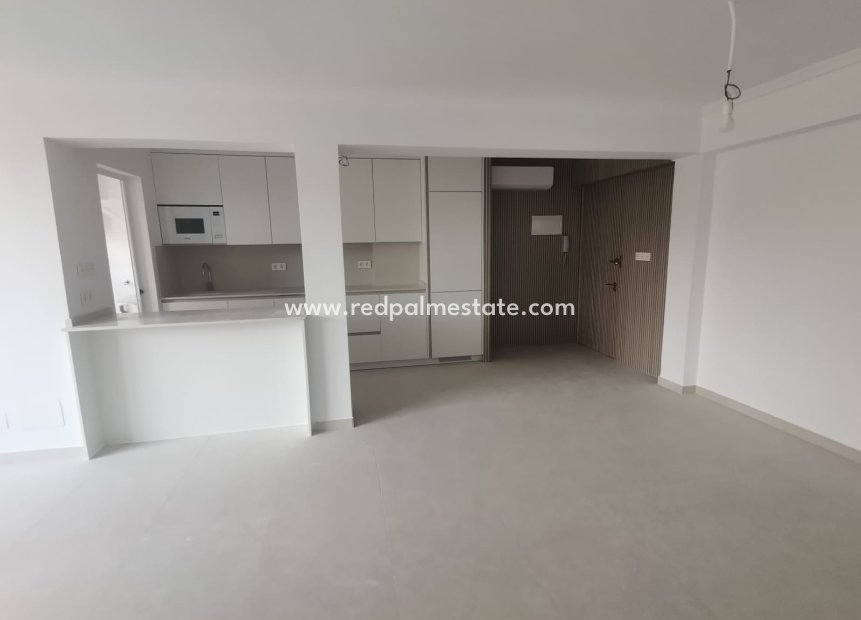 Resale - Apartment -
Torrevieja