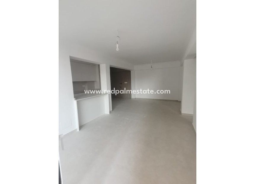 Resale - Apartment -
Torrevieja