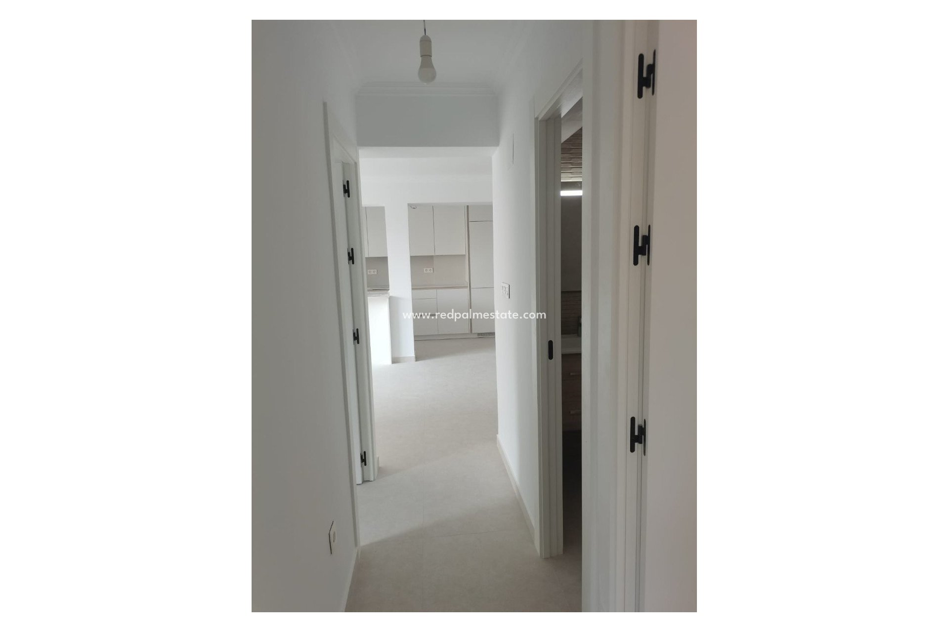 Resale - Apartment -
Torrevieja