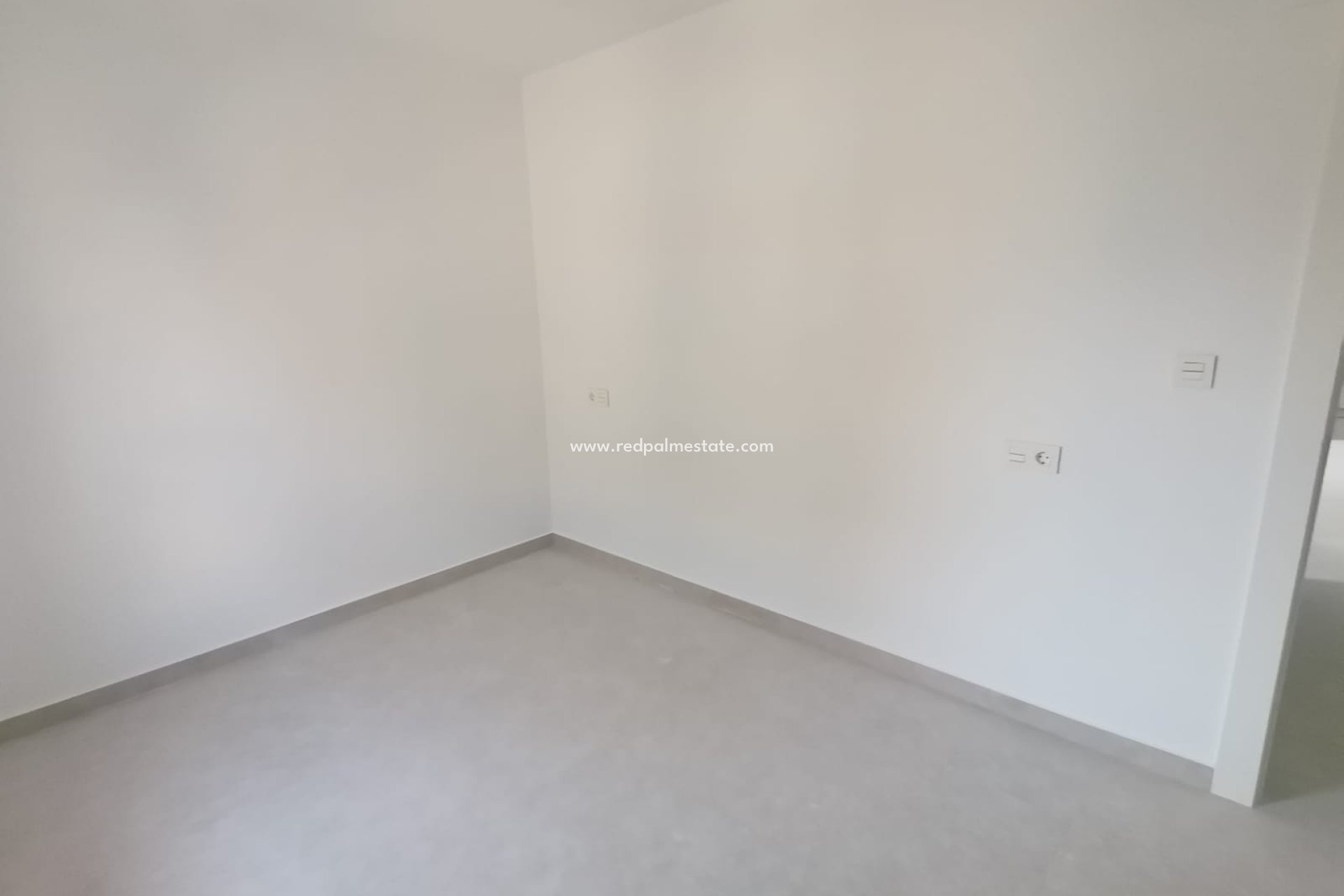 Resale - Apartment -
Torrevieja