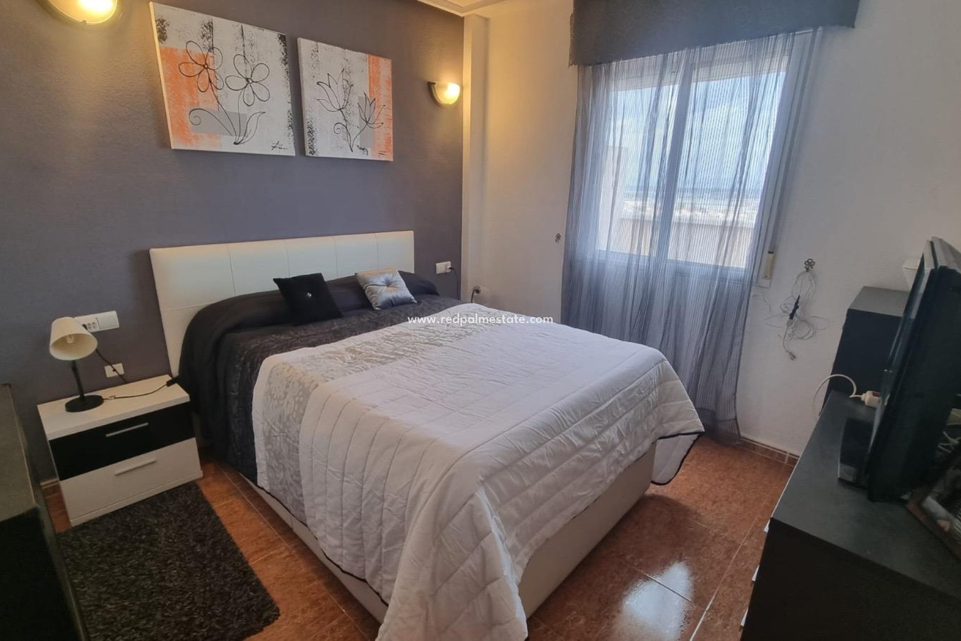 Resale - Apartment -
Torrevieja