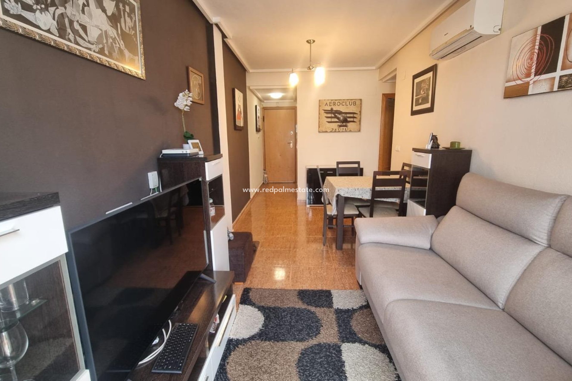 Resale - Apartment -
Torrevieja