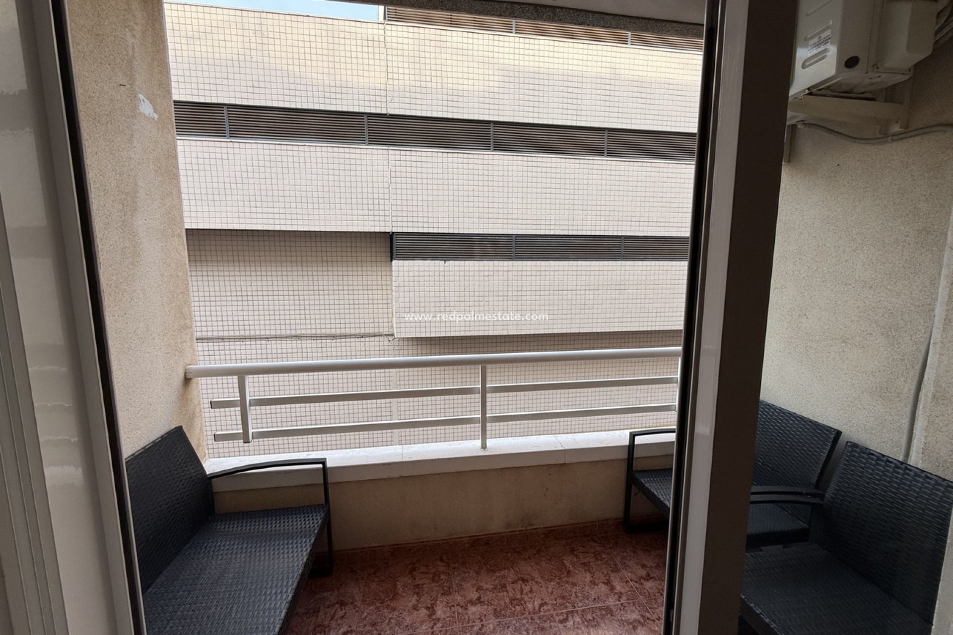 Resale - Apartment -
Torrevieja
