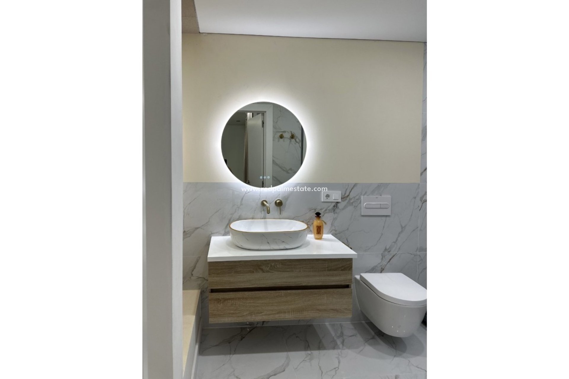 Resale - Apartment -
Torrevieja