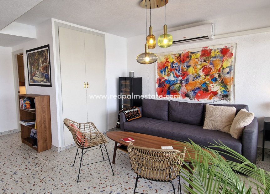 Resale - Apartment -
Torrevieja