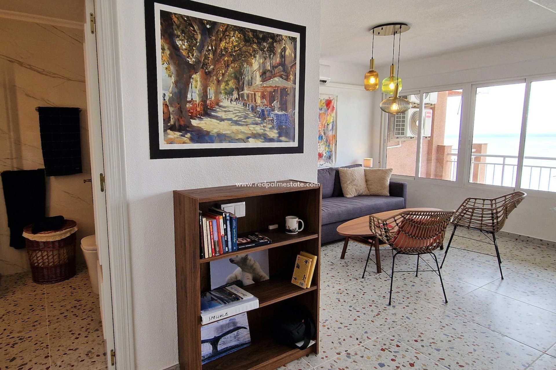 Resale - Apartment -
Torrevieja
