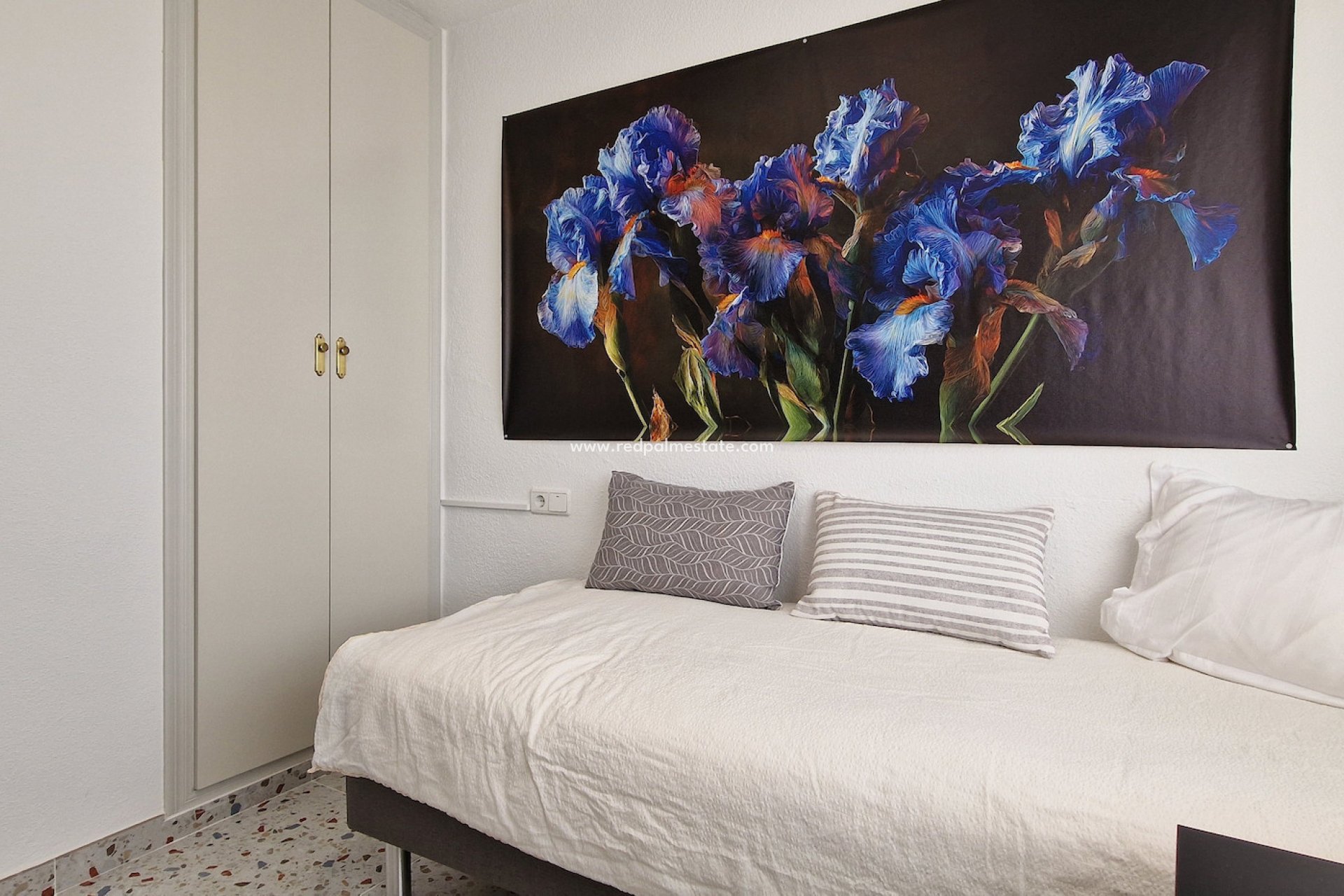Resale - Apartment -
Torrevieja