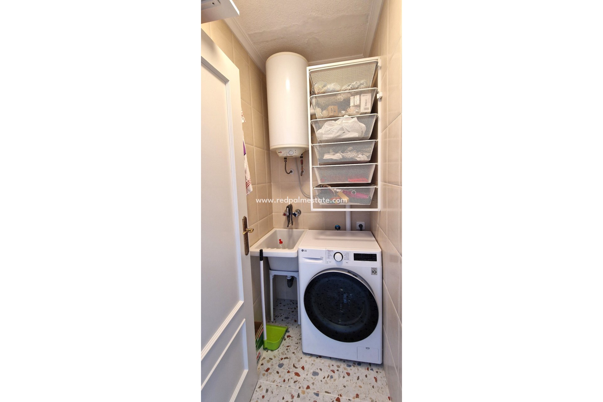 Resale - Apartment -
Torrevieja