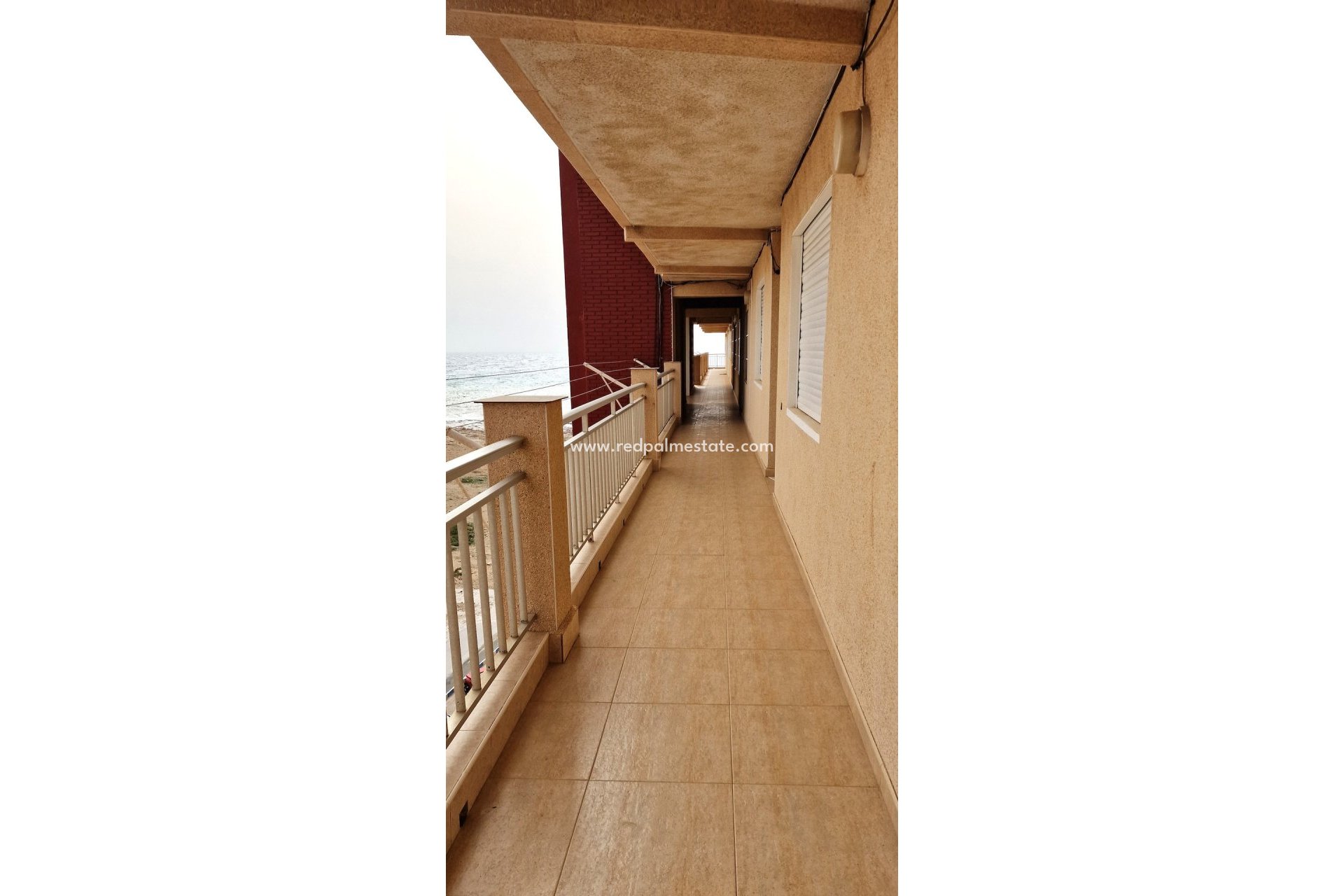 Resale - Apartment -
Torrevieja