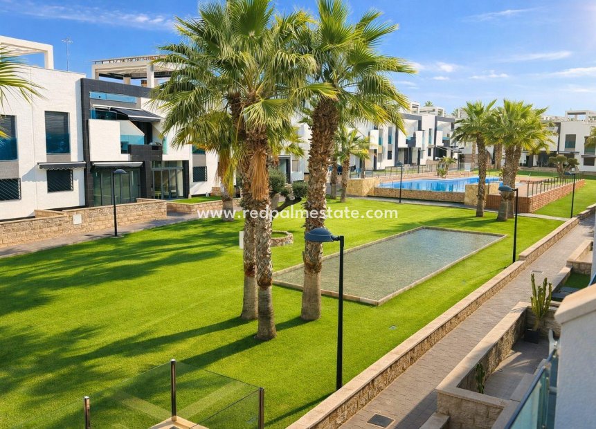 Resale - Apartment -
Torrevieja