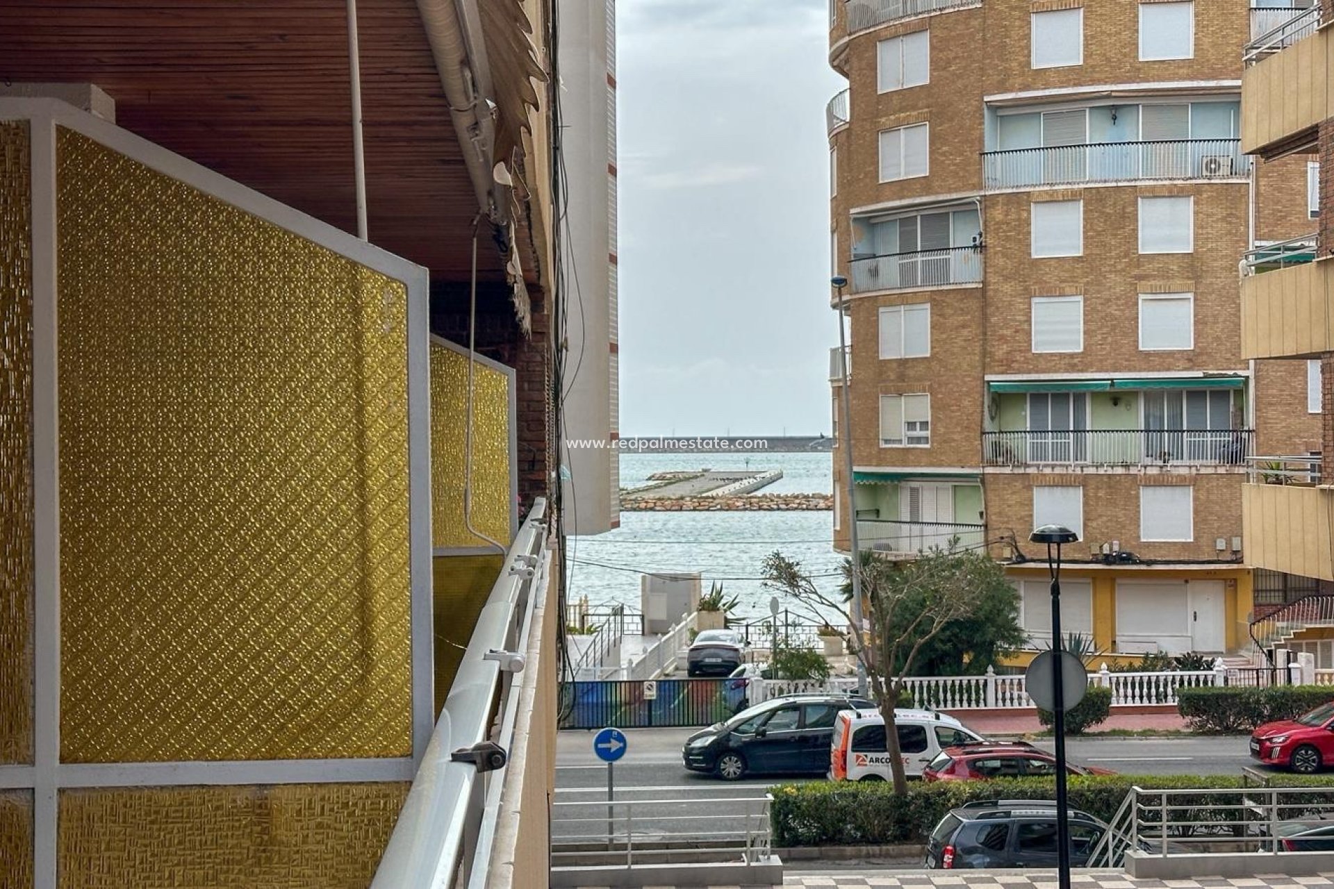 Resale - Apartment -
Torrevieja