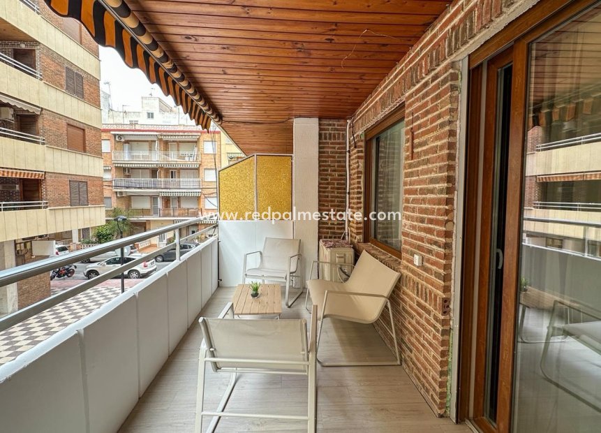 Resale - Apartment -
Torrevieja