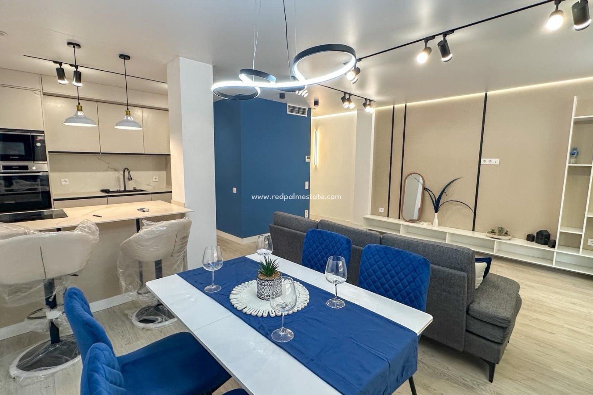 Resale - Apartment -
Torrevieja
