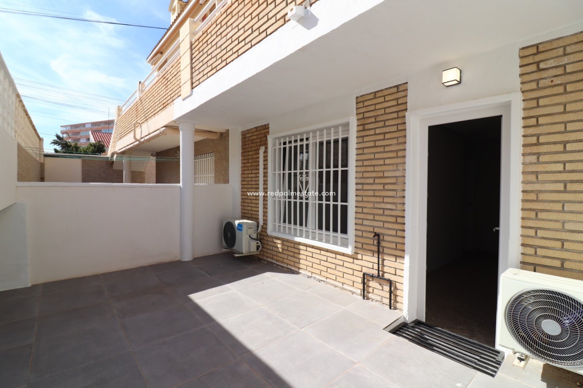 Resale - Apartment -
Torrevieja
