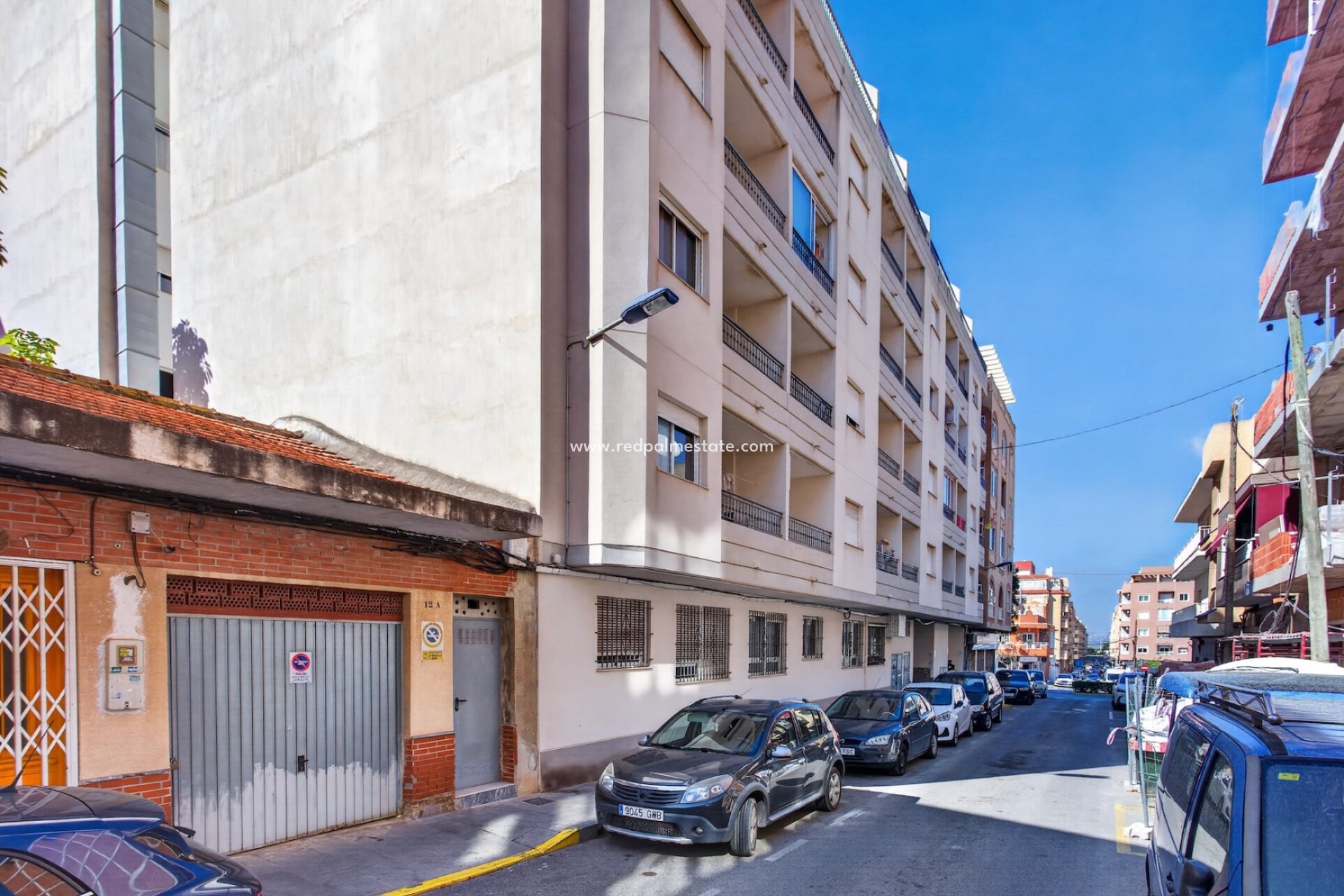 Resale - Apartment -
Torrevieja