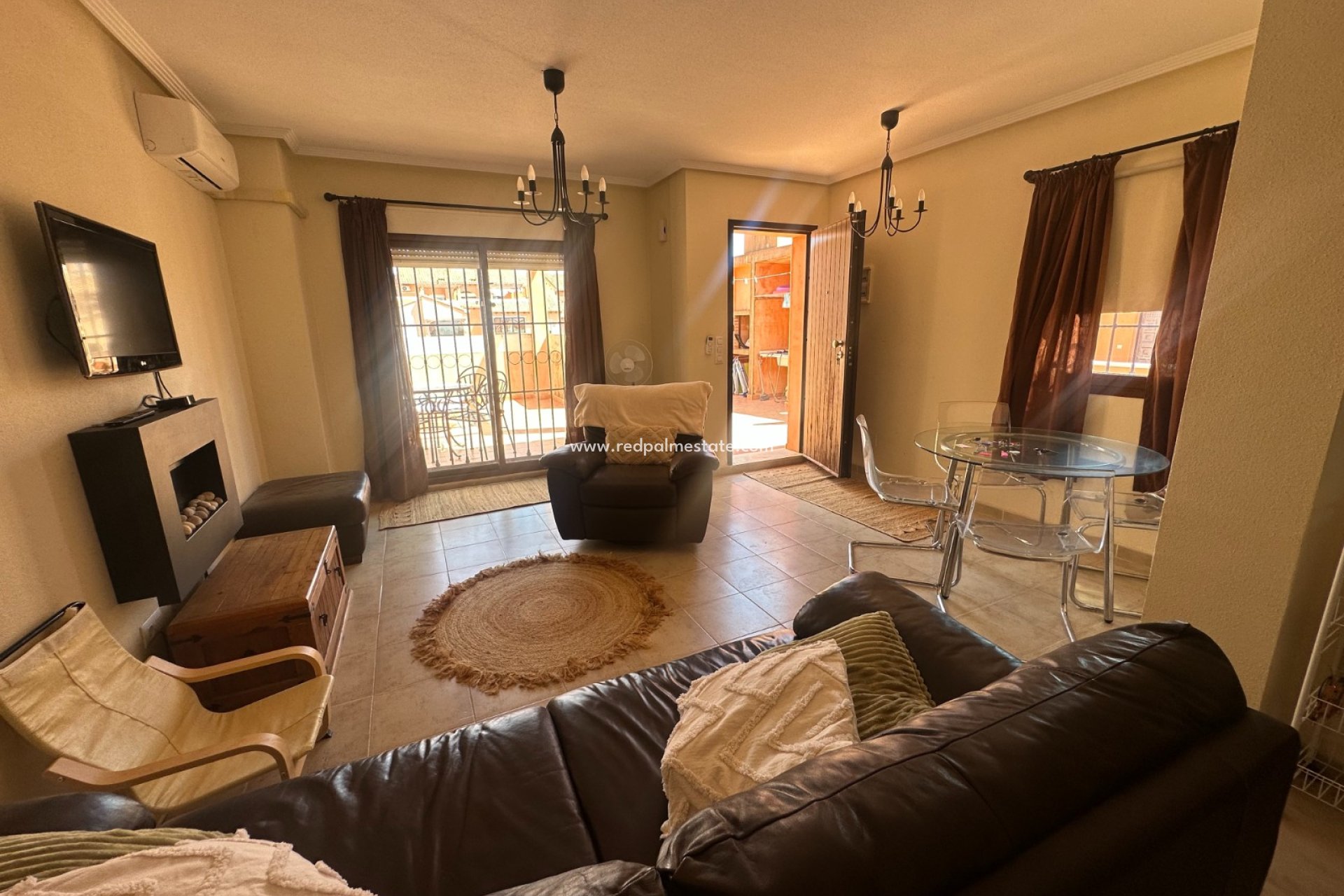 Resale - Apartment -
Torrevieja