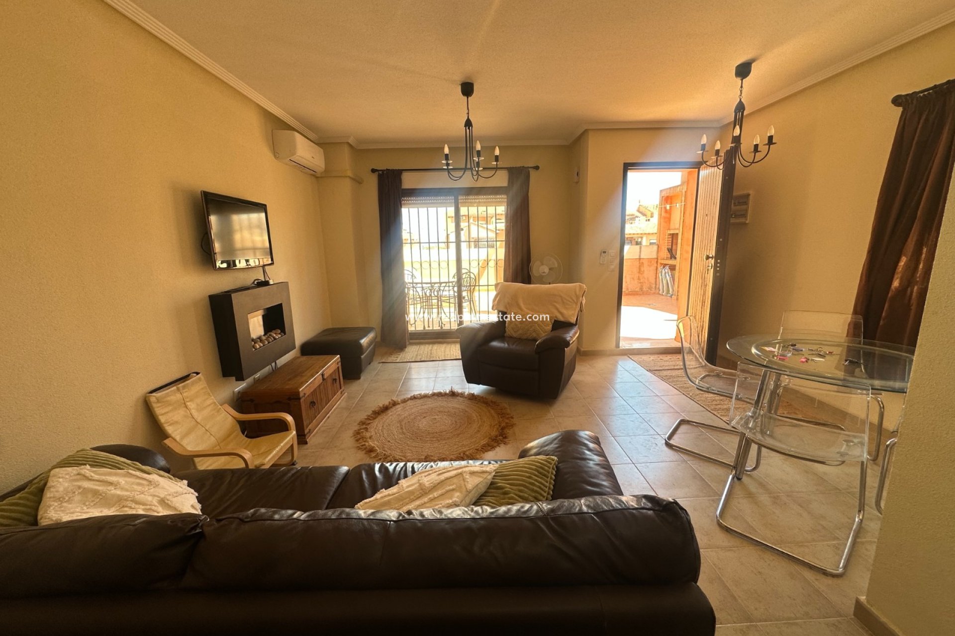 Resale - Apartment -
Torrevieja